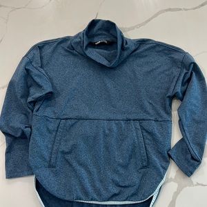 North Face girls pullover